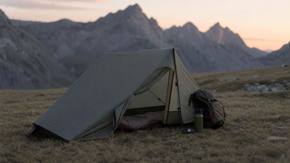 Sécurité en montagne : préparer sa nuit face aux imprévus météo