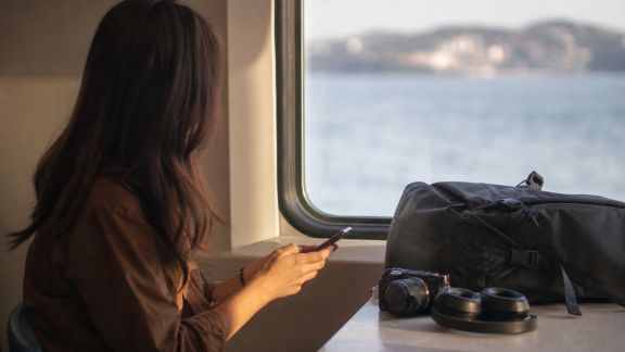 Astuces pour rester connecté en voyage sans sacrifier la liberté